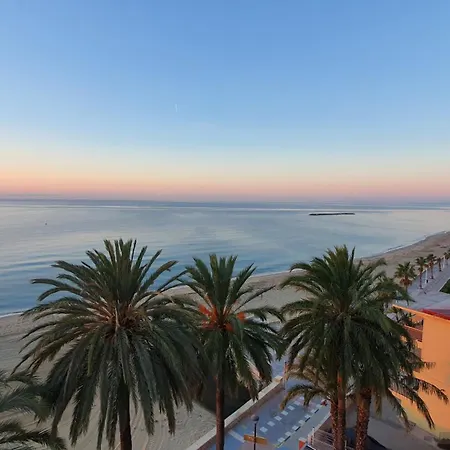 Corona Apartment Apartament Salou